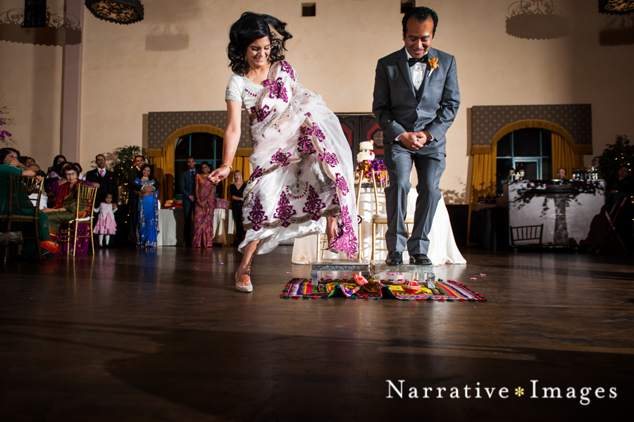 0030 San Diego photojournalistic wedding photographer